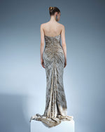 Load image into Gallery viewer, STRAPLESS DRAPED VELVET GOWN WITH BACK TAIL