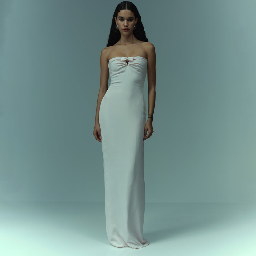 Strapless Crepe gown with ruched bust and a bow